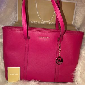 Michael Kors Jet Set Tote PINK